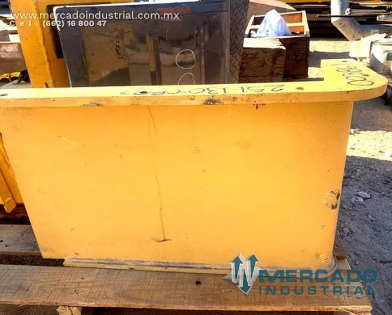 小松 93062940 小齿轮盖 (PC3000-6)