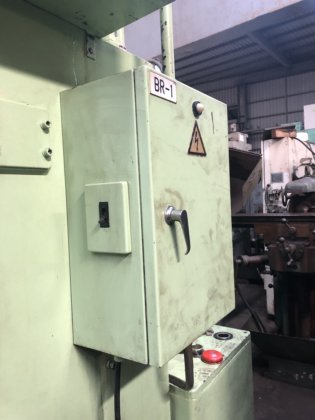 1983 三條機械製作所 VIS-5100