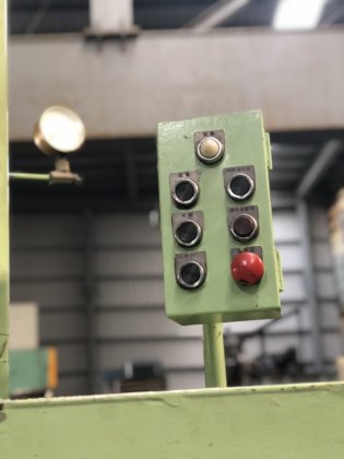 1983 三條機械製作所 VIS-5100