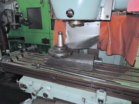 1969 日立精機 3M-V