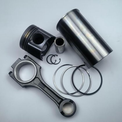 BFM2012工程机械柴油发动机备件重建大修修理套件适用于道依茨2012大修套件