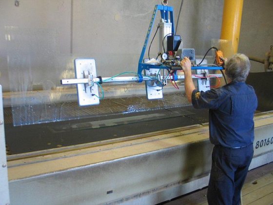 クレーン・ジブバキュームリフター(CVL)