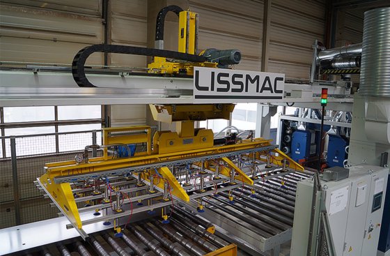 Dust extraction systems