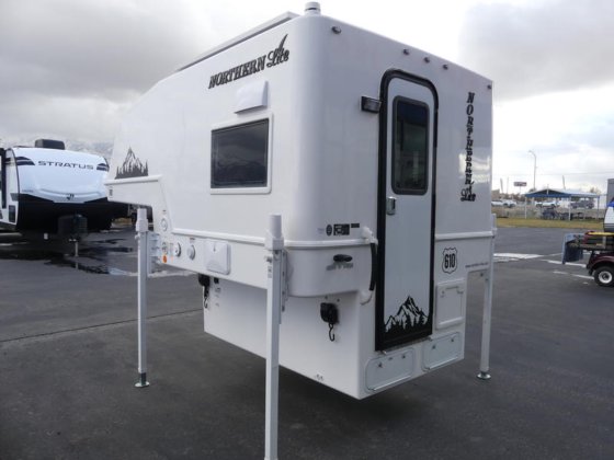 2025 Northern-Lite 610