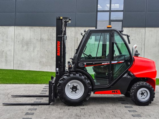 g06575 - 马尼托 MC 30-4