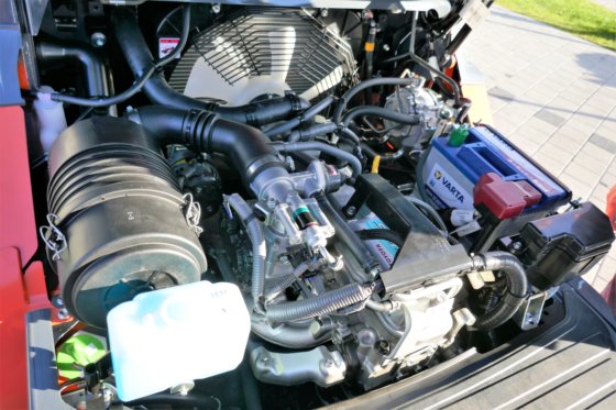 4484 - トヨタ 02-8FGF30