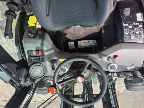 g06461 - 马尼托 MC 25-4