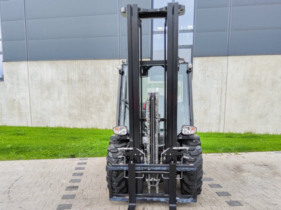 g06401 - 马尼托 MC 30-4