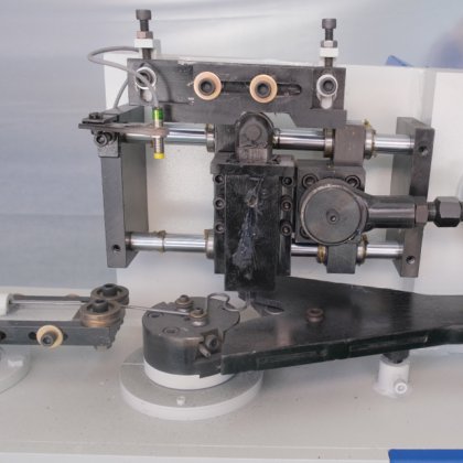 SF线全自动沙发Zig-Zag弹簧成型机