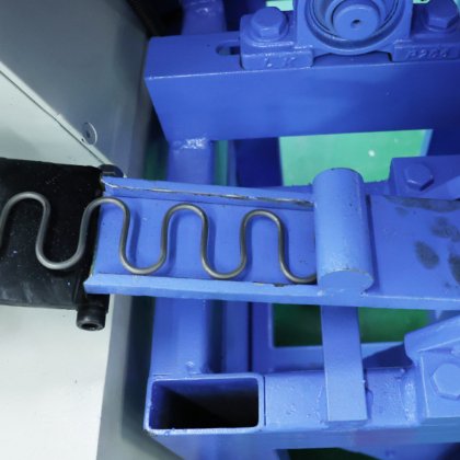 SF-ail全自动沙发锯齿形盘绕弹簧组合机