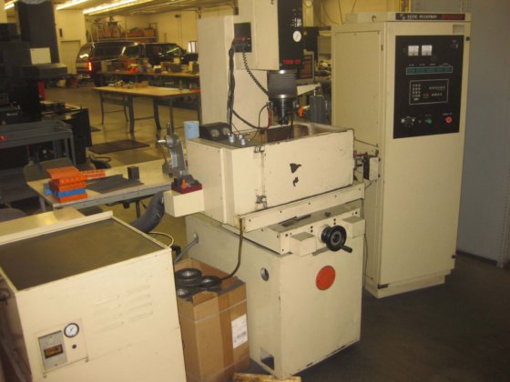 Eltee Pulsitron TRM-21 Sinker EDM