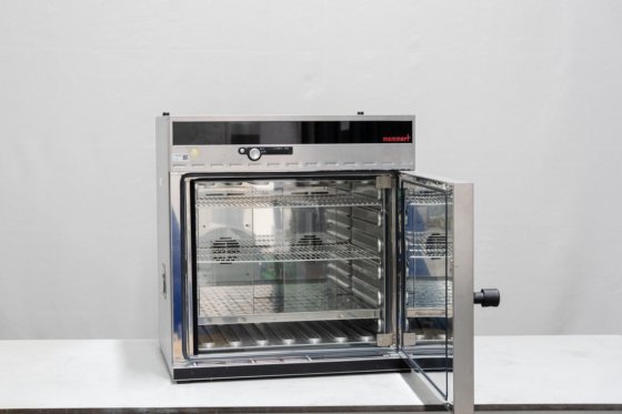 Incubateur réfrigéré Memmert IPP500