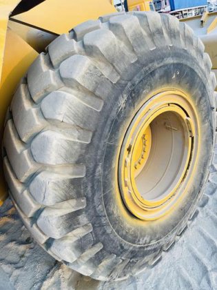 Used caterpillar wheel loader 938F