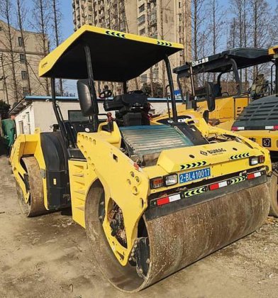 Bomag BW203