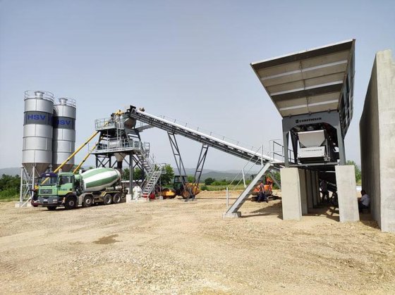 コンクリートバッチングプラント