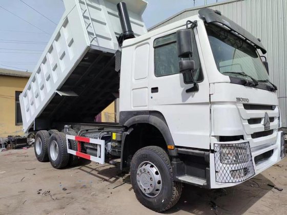2019 HOWO 371