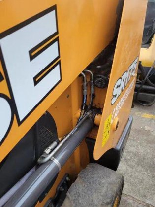 2019 CASE SR175