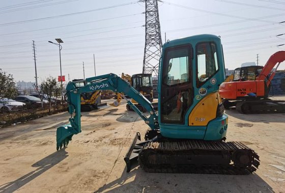 2021 KUBOTA U30