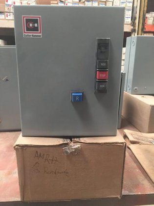 カトラーハンマーブランドのリバーシブルマグネットスターター