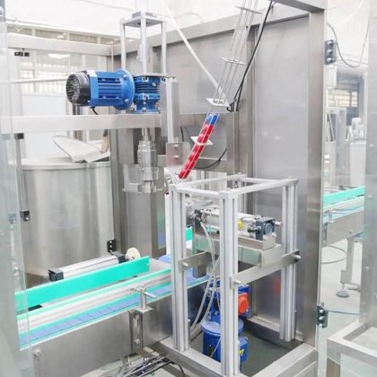 高速全自动大瓶水清洗灌装旋盖直线型机器