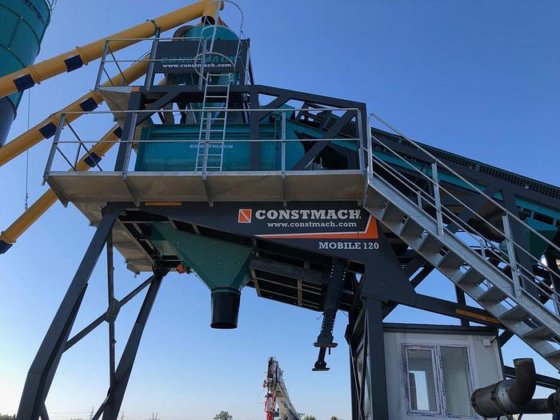 移动式混凝土厂