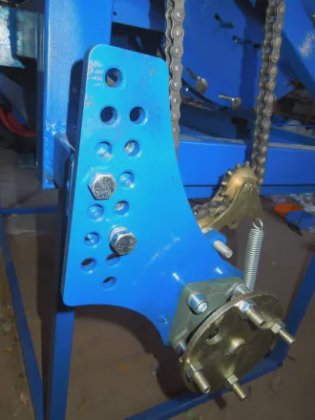 Automatic planter for onions and