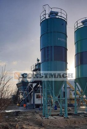 セメントサイロ