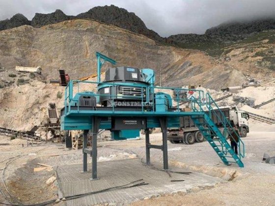 垂直軸衝撃破砕機