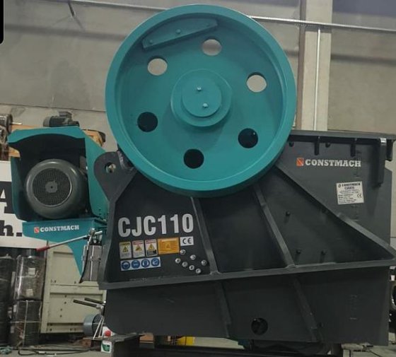 JAW CRUSHER