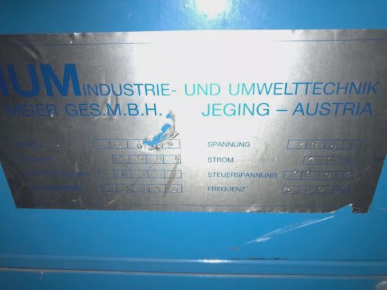 Automatic adsorption filter system IUM