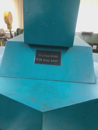 Hydraulische kerfmachine INDUMASCH VA 200/6