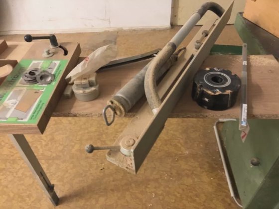 JAROMA DYFD 2 tafelfrees met