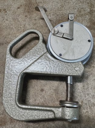 Käfer Dickenmessgerät .de