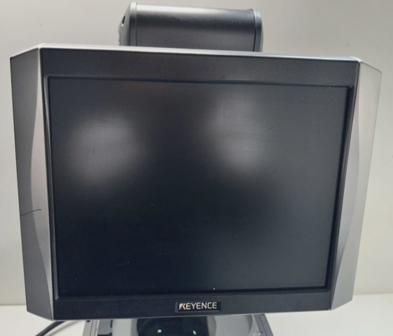 Keyence Digitaler Messprojektor IM-6120 Messmikroskop