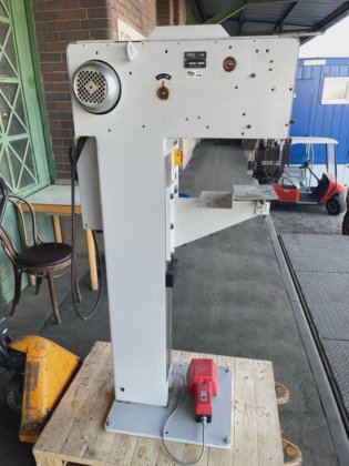 Klinkmachine Hang type 162-22 .de