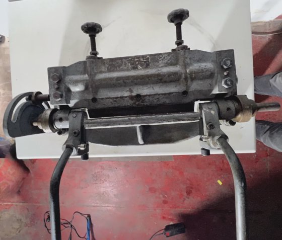 Manual folding machine table version
