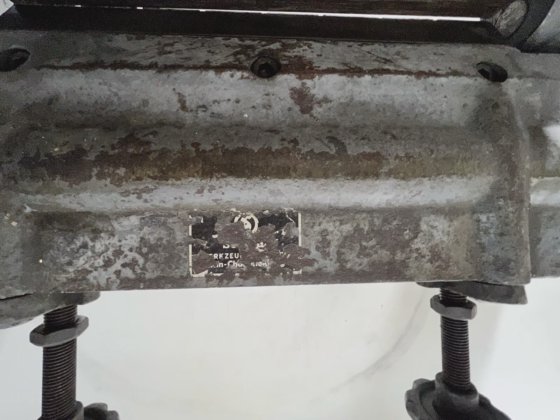 Manual folding machine table version