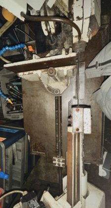KASTO SBL280U Halbautomatische Metallbandsäge .de