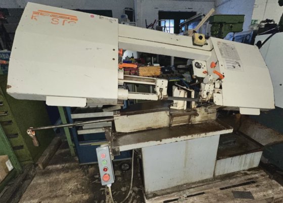 KASTO SBL280U Halbautomatische Metallbandsäge .de