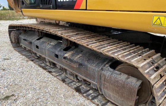 CAT 330D2L