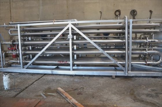 PASTEURISATEUR MULTITUBULAIRE BERTUZZI S/S