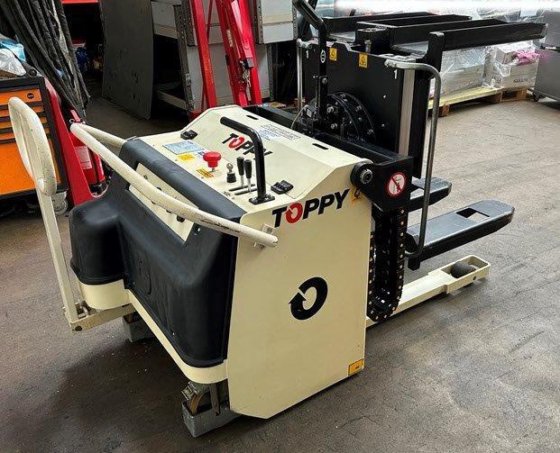 2006 TOPPY J