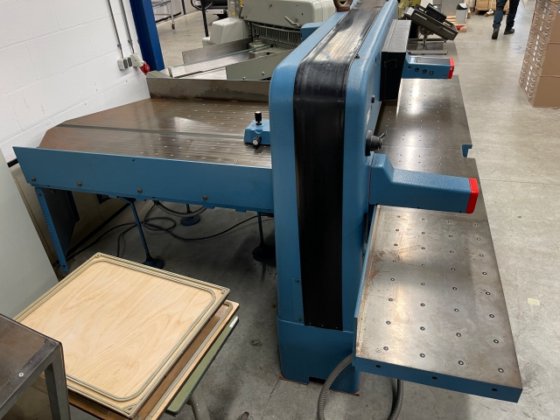 1995 施耐德-塞纳托尔 132