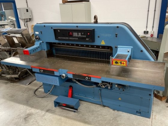 1995 施耐德-塞纳托尔 132