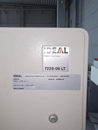 2008 IDEAL 7228-A