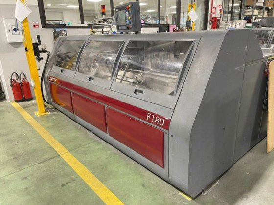 2001 SMITH-FRECCIA 180 4D