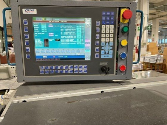 2001 SMITH-FRECCIA 180 4D