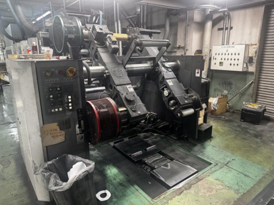 2012 KOMORI System 18 (546)