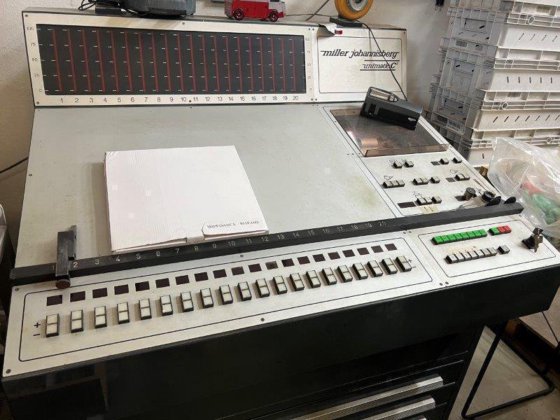 1987 MILLER TP 74-4