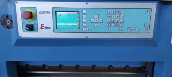 2001 施耐德-塞纳特尔 78 E-Line